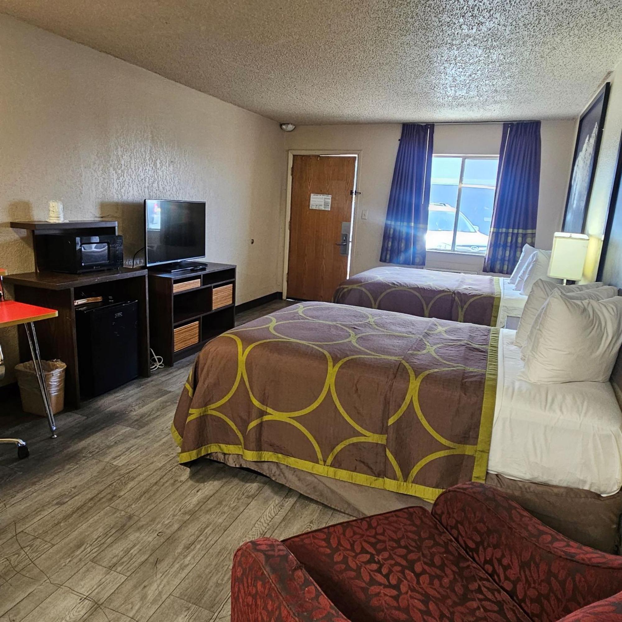 Super 8 By Wyndham Denver Central Zewnętrze zdjęcie