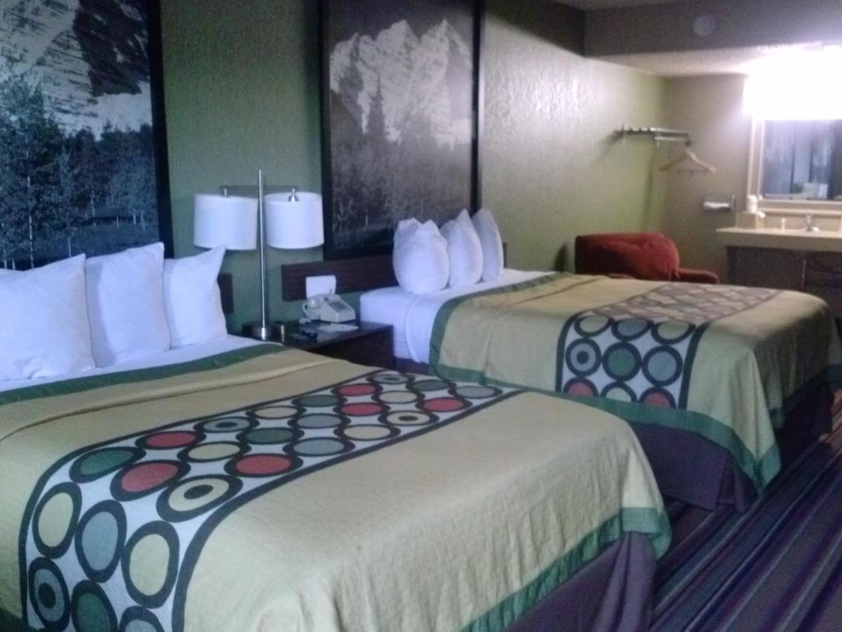 Super 8 By Wyndham Denver Central Zewnętrze zdjęcie
